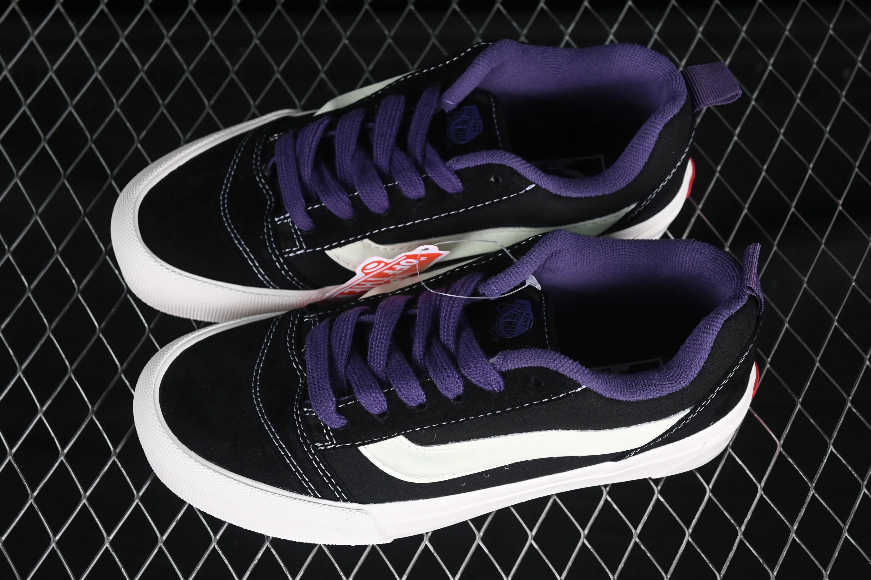 All categories Vans Vans series Vans Low Vans low-top Vans Knu Skool Vans low-top retro casual fat bread shoes VN000D6CB5P